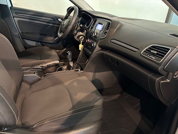 Renault Megane 7 of 10