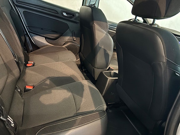 Renault Megane 8 of 10