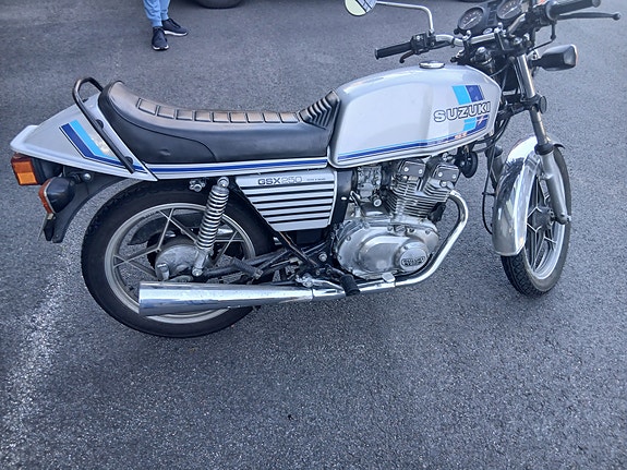 Suzuki Gsx25 2 of 4