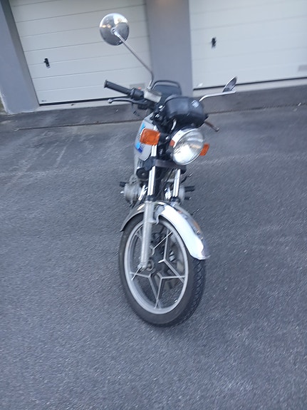 Suzuki Gsx25 3 of 4