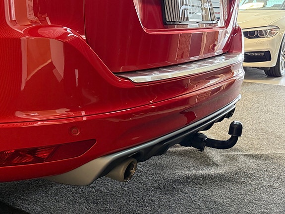 Volvo XC60 14 of 30