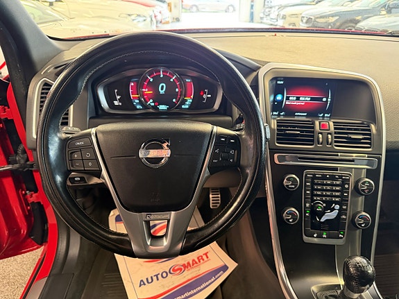 Volvo XC60 21 of 30