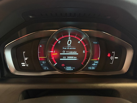 Volvo XC60 23 of 30