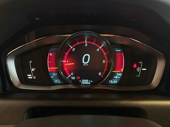 Volvo XC60 22 of 30