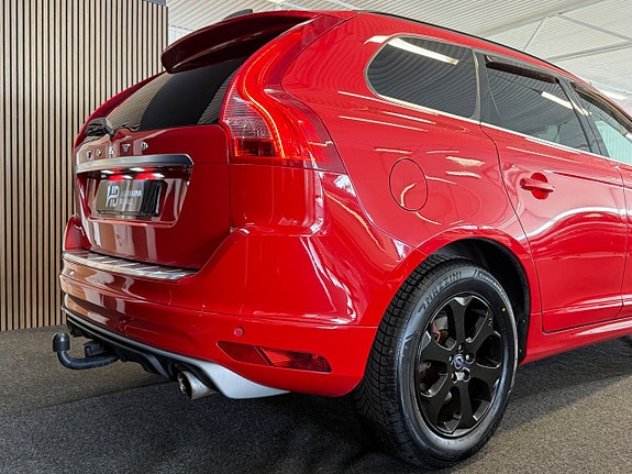 Volvo XC60 7 of 30