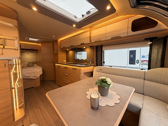 Knaus SÜDWIND BLACK SELECTION 580 UF Fransk säng-Alde-DEMOUTFÖRSÄLJNING-REA! 10 of 19