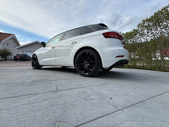 Audi A3 3 of 7