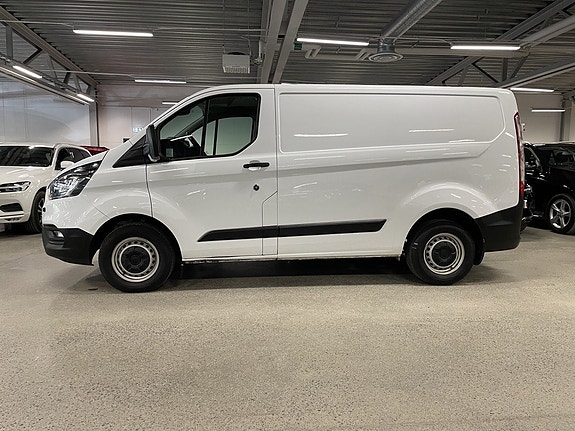 Ford Transit Custom 2 of 5
