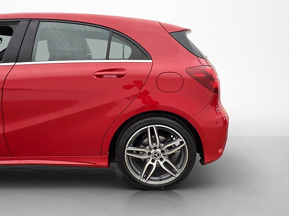 Mercedes-Benz A180 d 27 of 29