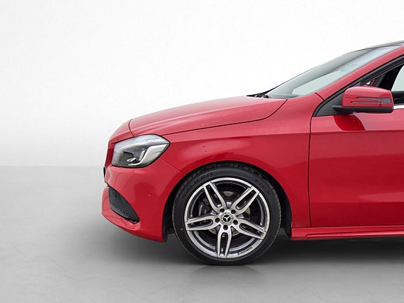 Mercedes-Benz A180 d 26 of 29