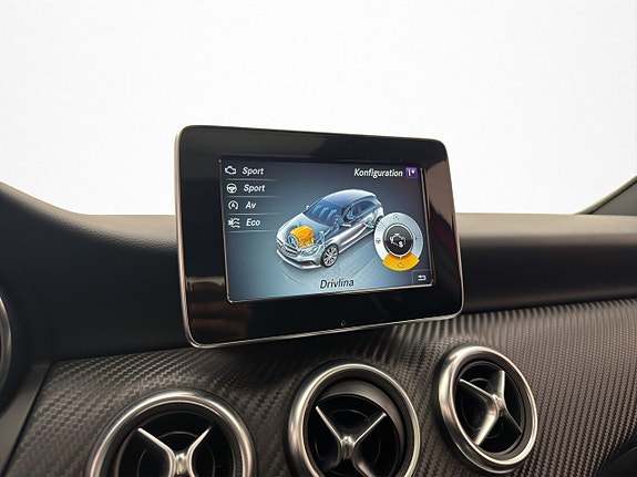 Mercedes-Benz A180 d 14 of 29