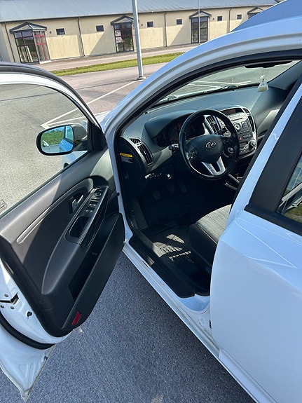 Kia Ceed 7 of 10