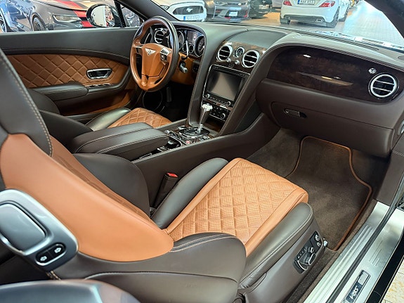 Bentley Continental GT 16 of 27
