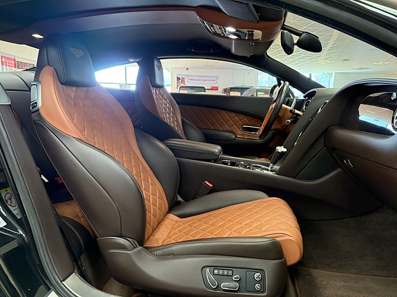 Bentley Continental GT 17 of 27