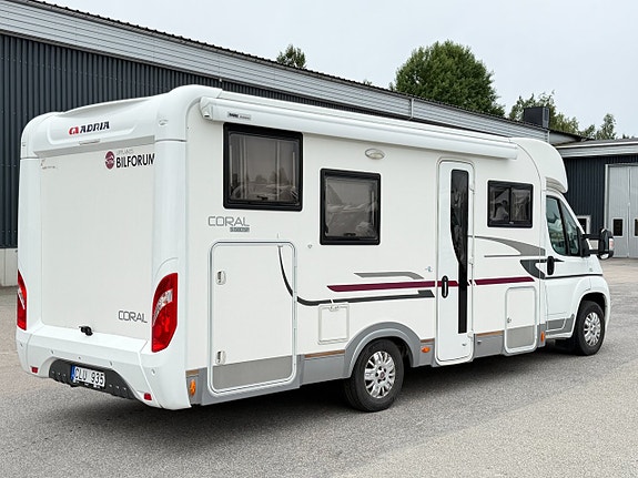 Adria CORAL S 680SP Tvärställd säng -5 bältade-Stor sittgrupp-3500kg! 3 of 19