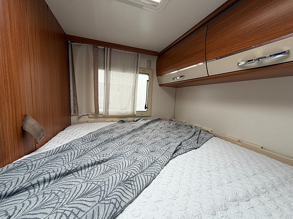 Adria CORAL S 680SP Tvärställd säng -5 bältade-Stor sittgrupp-3500kg! 14 of 19