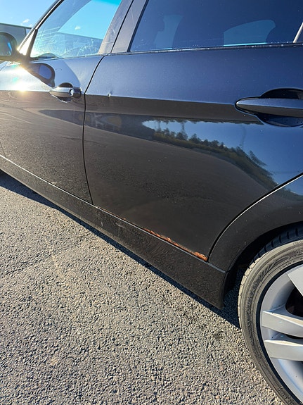 BMW 325Xi 5 of 5