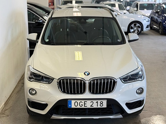 BMW X1 4 of 5