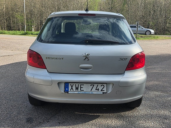 Peugeot 307 4 of 5
