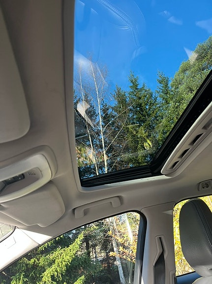 Volvo XC70 12 of 15