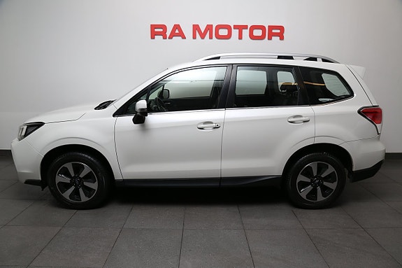 Subaru Forester 3 of 29
