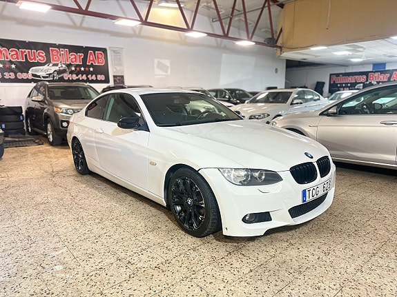 BMW 320d Coupé Comfort  Automat A-Traktor Ny Servad