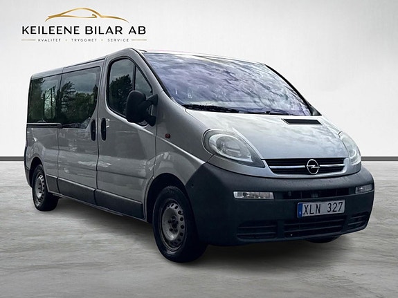 Opel Vivaro 4 of 22