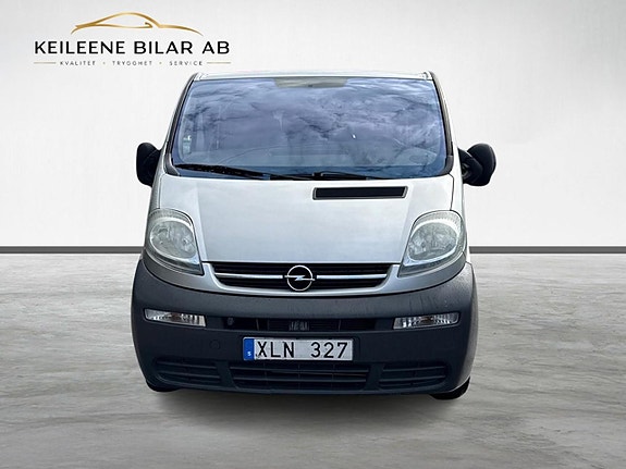 Opel Vivaro 3 of 22