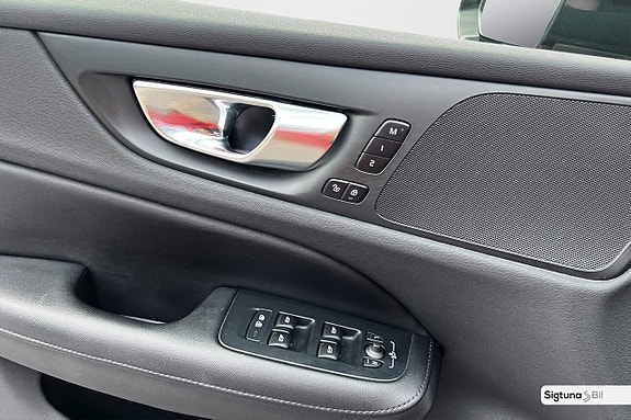 Volvo S60 27 of 27