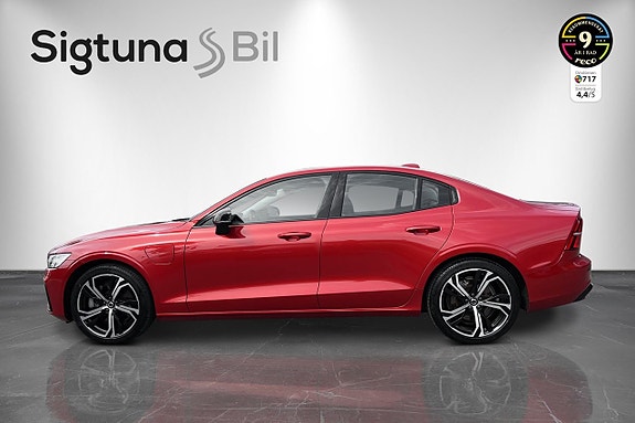 Volvo S60 3 of 5