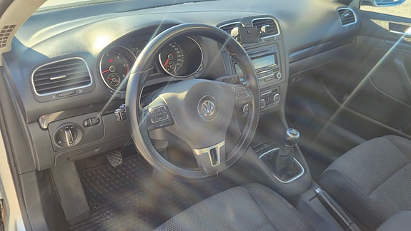 Volkswagen Golf VIII 10 of 10