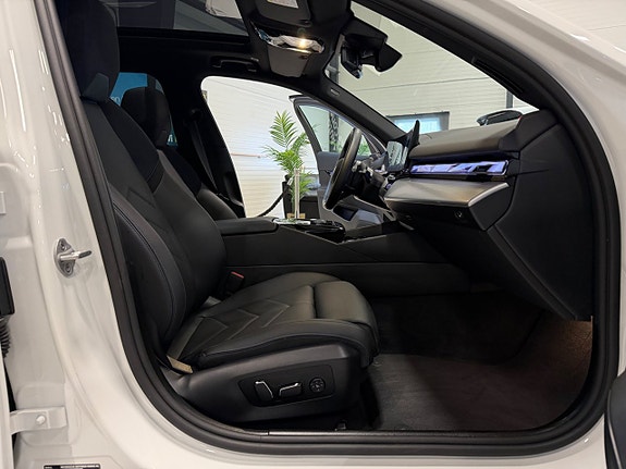 BMW 530e 21 of 30
