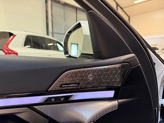 BMW 530e 19 of 30