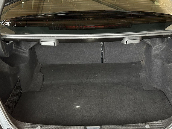 Mercedes-Benz C220 5 of 21