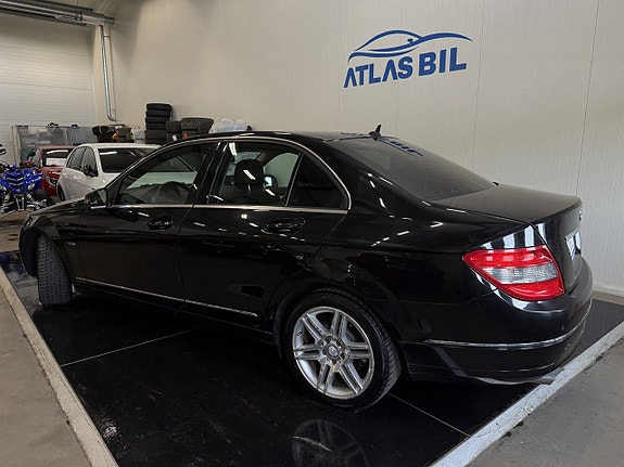 Mercedes-Benz C220 3 of 21