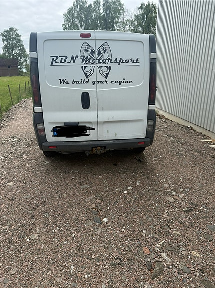 Opel Vivaro 3 of 3