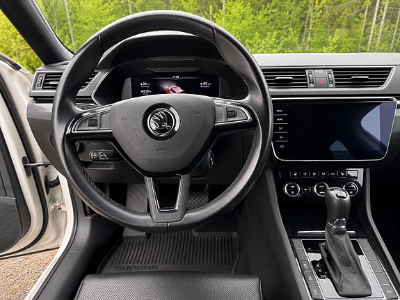 Skoda Superb 5 of 5