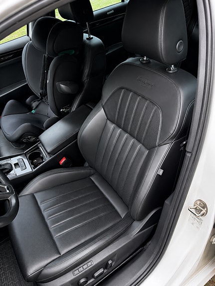 Skoda Superb 4 of 5