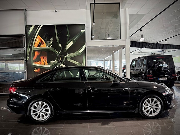 Audi A4 13 of 26