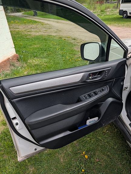 Subaru Outback 12 of 13
