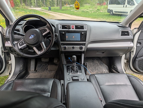 Subaru Outback 10 of 13
