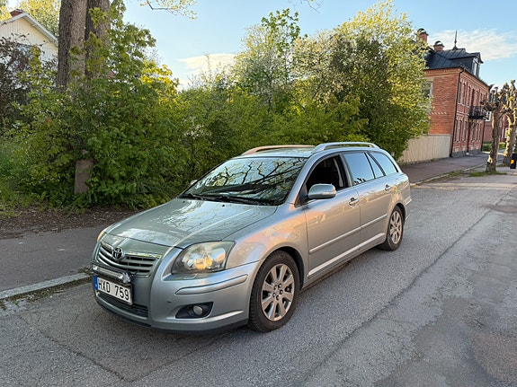Brukt Toyota Avensis 