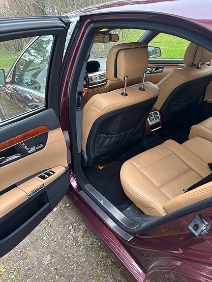 Mercedes-Benz S63 10 of 11