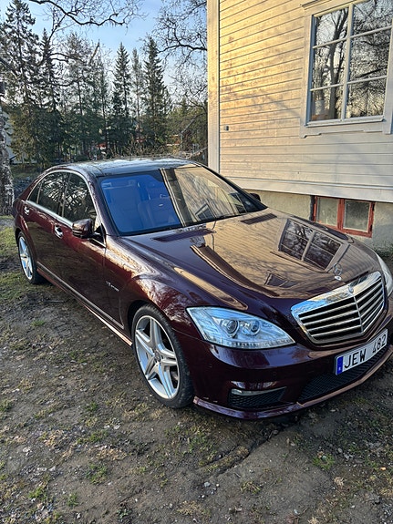 Mercedes-Benz S63 4 of 5