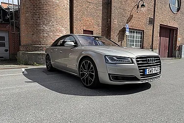 Audi A8 3 of 5