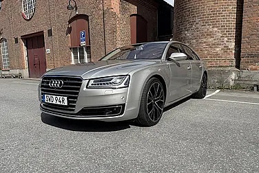 Audi A8 4 of 5