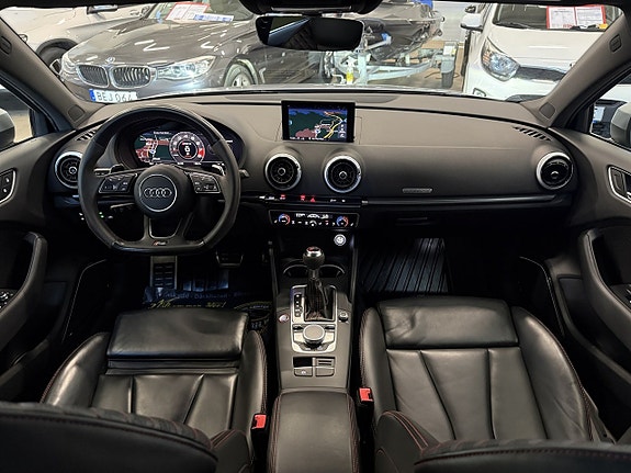 Audi RS3 24 of 27