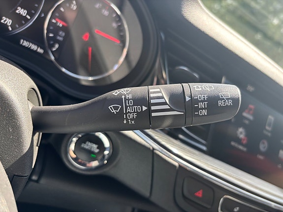 Opel Insignia 30 of 30