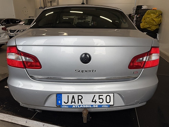 Skoda Superb 4 of 5