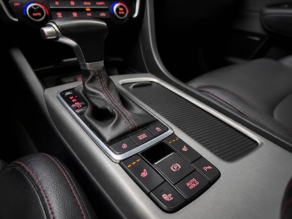 Kia Optima 12 of 15